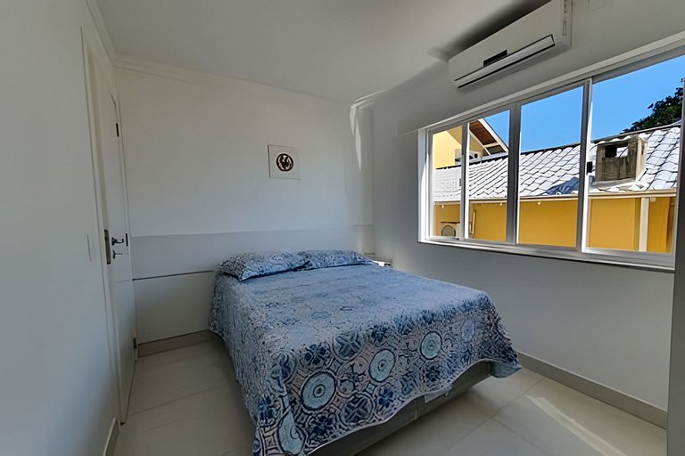 Cobertura Beira Mar Centro Bombinhas