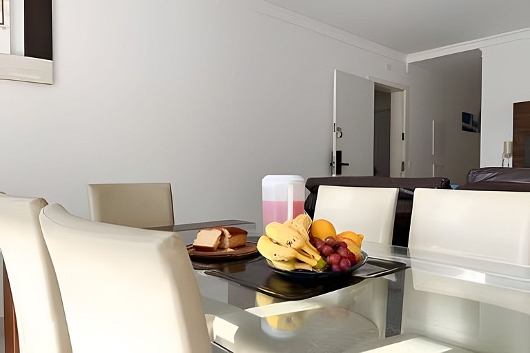 Apartamento beira mar com 3 quartos