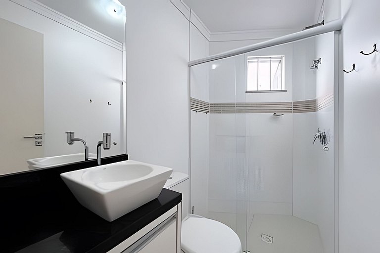 Apartamento beira mar com 3 quartos