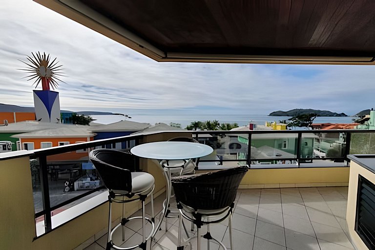 Apartamento 3 quartos sacada com vista para o mar