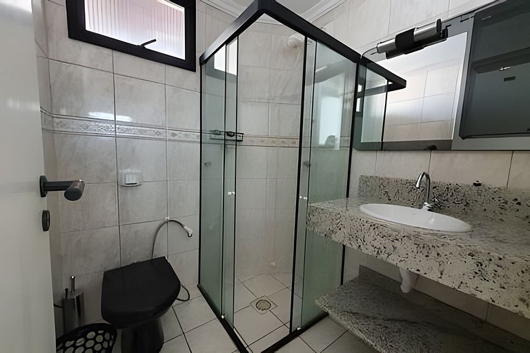 Apartamento 3 quartos sacada com vista para o mar