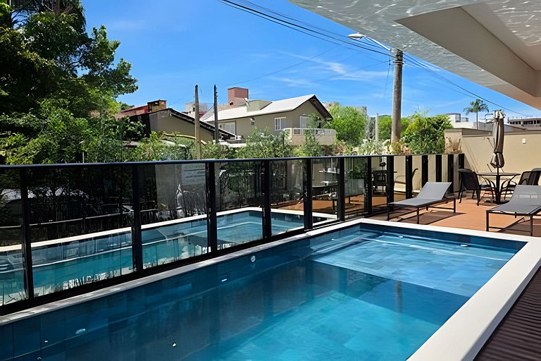 Apartamento no Centro de Bombinhas (3 dormitórios)