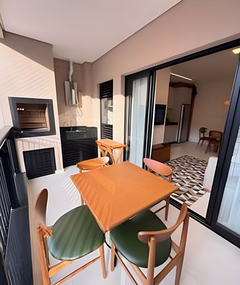 Apartamento no Centro de Bombinhas (3 dormitórios)